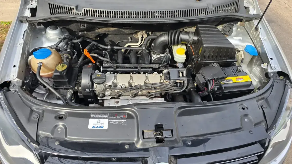 Volkswagen Suran 1.6 Trendline 11B 2012 - foto 3