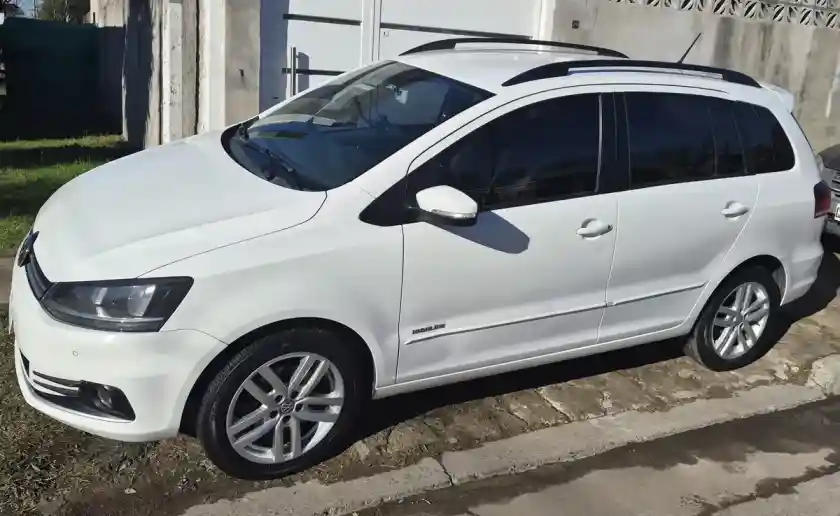 Volkswagen Suran 1.6 Highline Msi 110Cv 2018 - foto 3