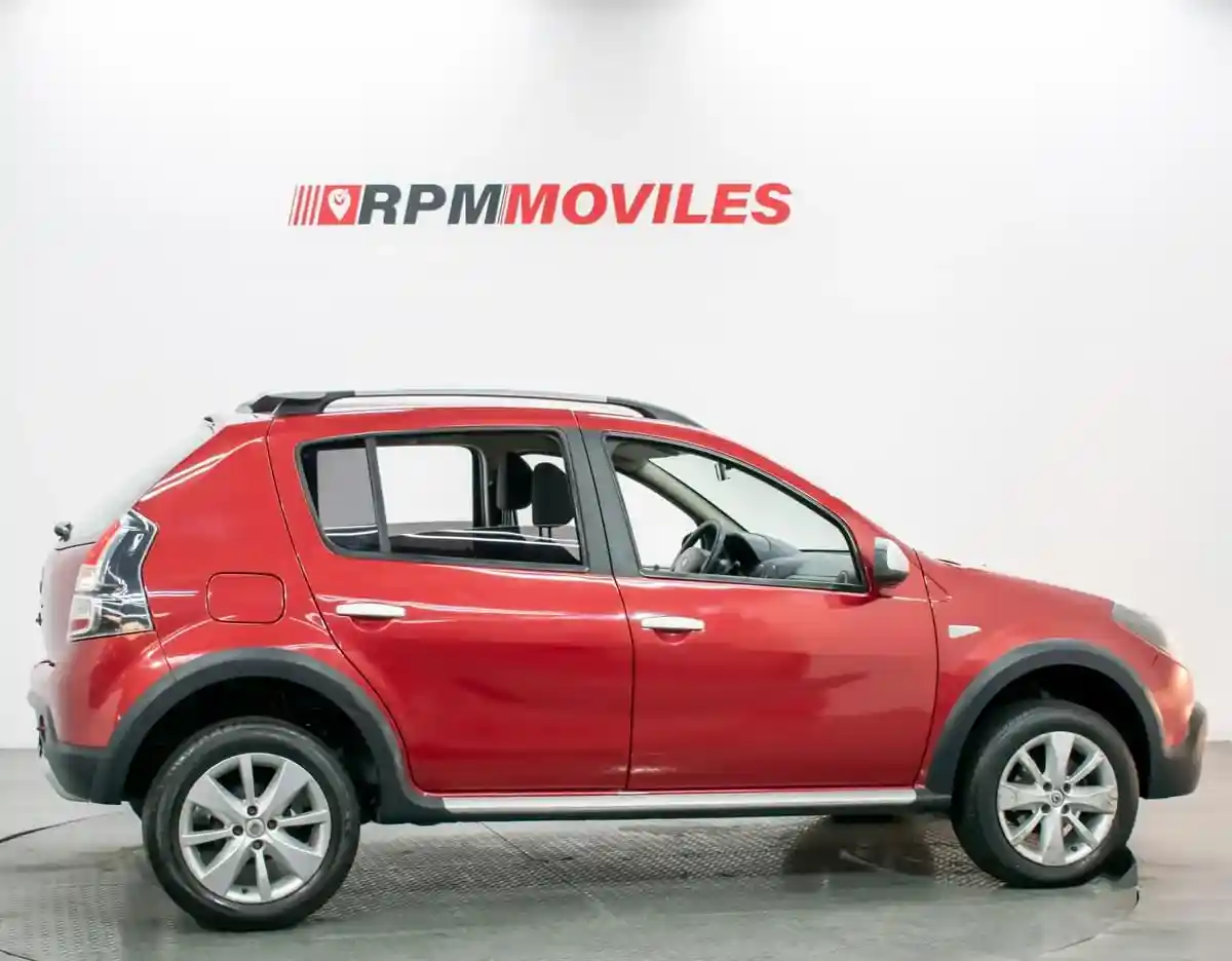 Renault Sandero Stepway 1.6 Expression 105Cv 2013 - foto 5