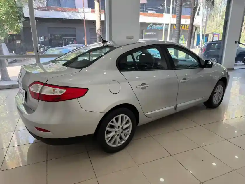 Renault Fluence 1.6 Ph2 Dynamique Pack 110Cv 2018 - foto 5