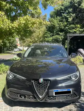 Alfa Romeo Stelvio 2.0 280Cv 2021 - foto 2