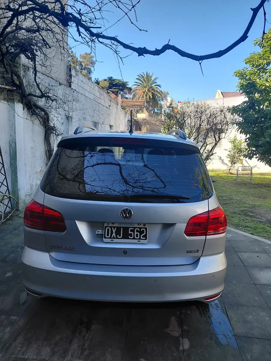 Volkswagen Suran 1.6 Highline Msi 110Cv 2015 - foto 4
