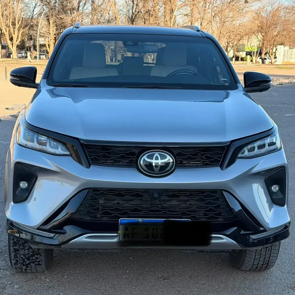 Toyota Sw4 2.8 Tdi Diamond 4X4 6At 7As 2023 - foto 2