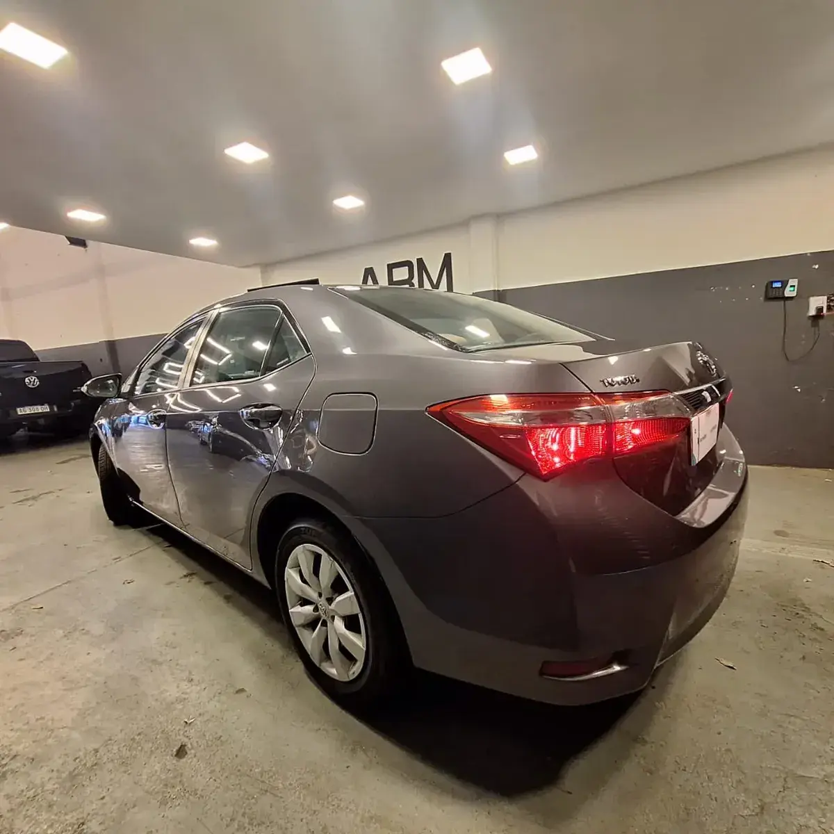 Toyota Corolla 1.8 Xli Cvt 140Cv 2017 - foto 3