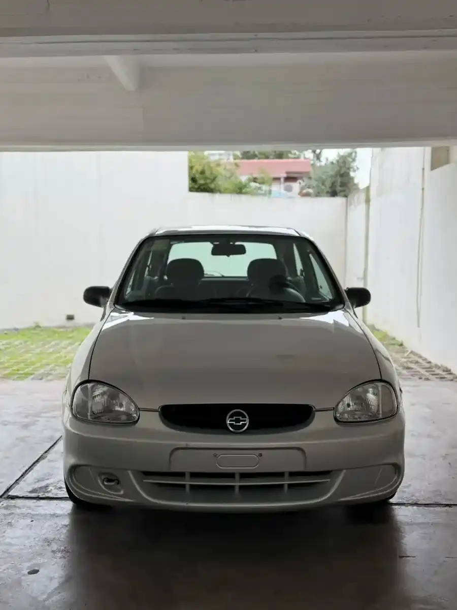 Chevrolet Corsa Classic 1.6 Gl Aa Dh 2004 - foto 2