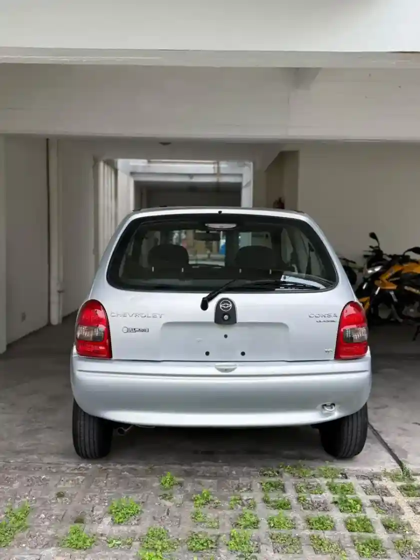 Chevrolet Corsa Classic 1.6 Gl Aa Dh 2004 - foto 5
