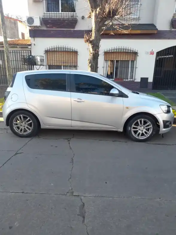 Chevrolet Sonic 1.6 Lt 2012 - foto 5