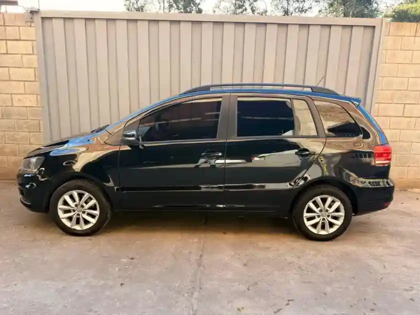 Volkswagen Suran 1.6 Trendline 2016 - foto 2