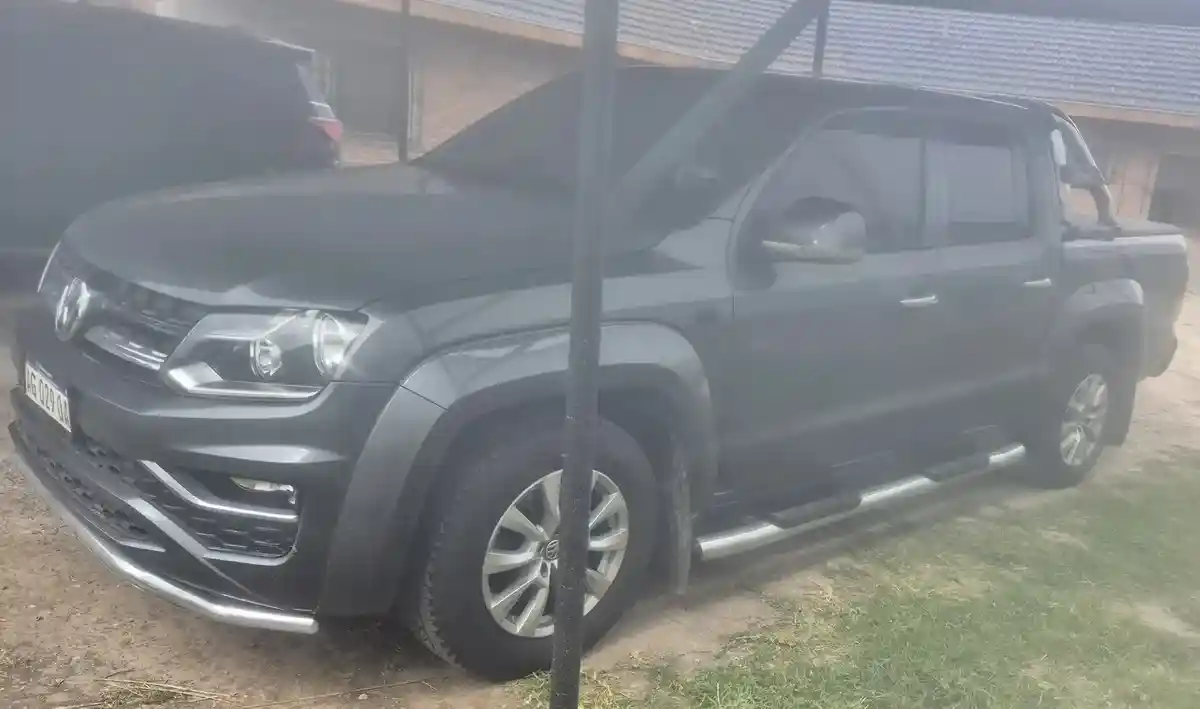 Volkswagen Amarok 2.0 Cd Tdi 180Cv Comfortline 2023 - foto 1