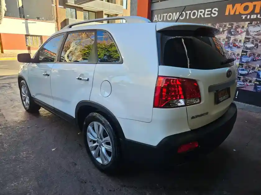 Kia Sorento 2.4 Ex 4X2 6At 2012 - foto 4