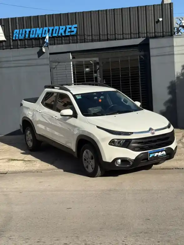 Fiat Toro 1.8 Freedom 4X2 At 2022 - foto 1