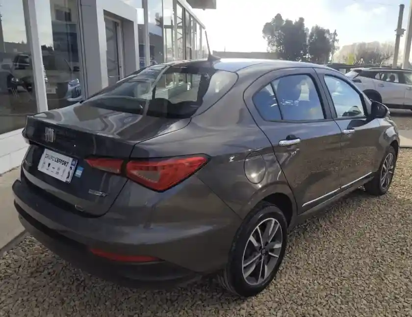 Fiat Cronos 1.3 Gse Precision Cvt 2024 - foto 2