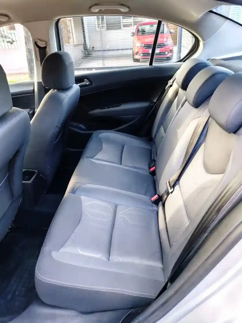 Peugeot 408 2.0 Allure 143Cv 2017 - foto 5