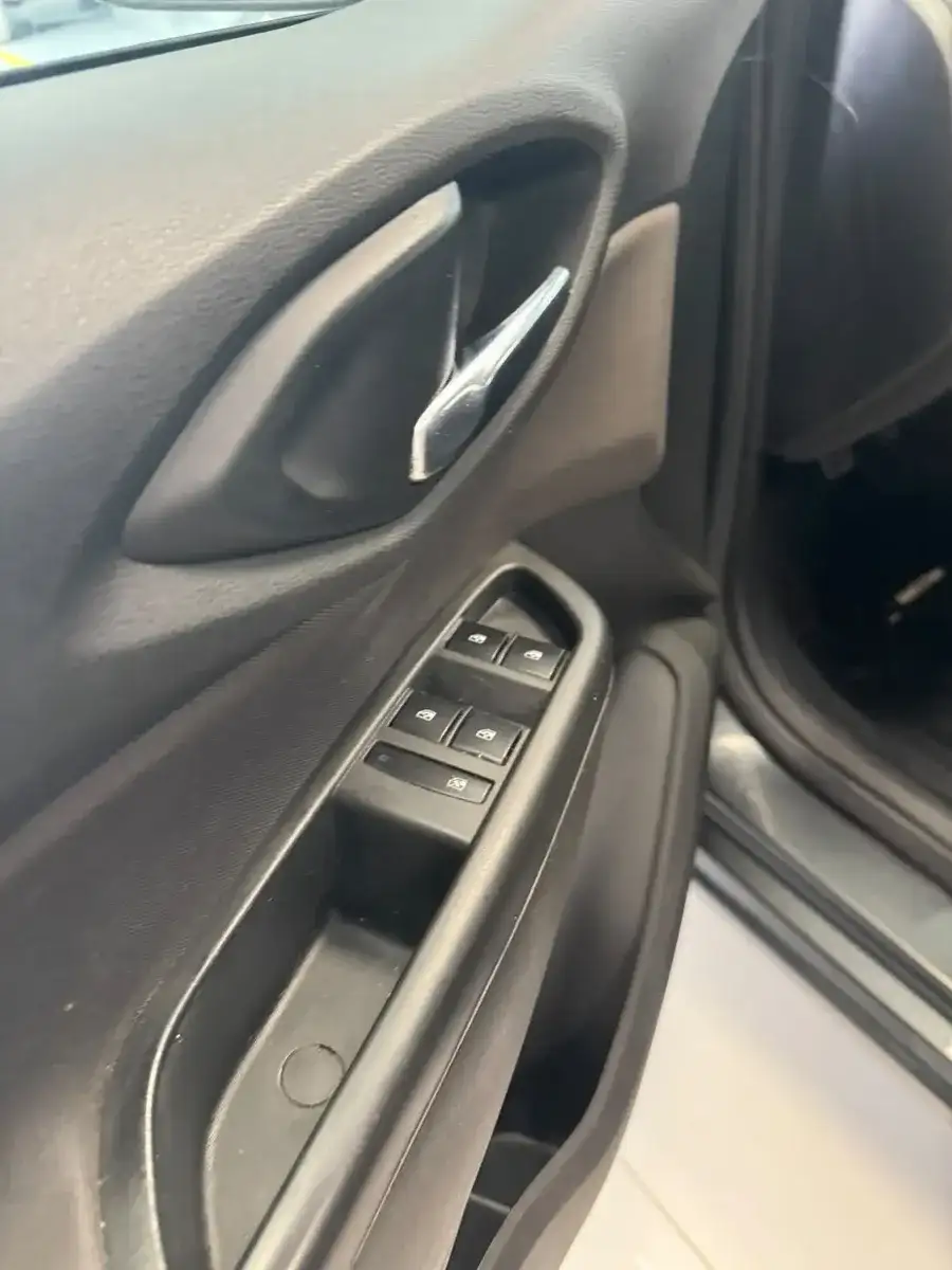 Chevrolet Prisma 1.4 Ltz 98Cv 2018 - foto 4