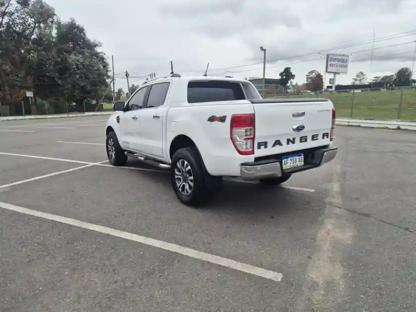 Ford Ranger 3.2 Cd Limited Tdci 200Cv Automática 2023 - foto 5