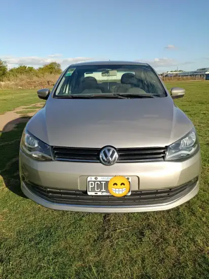 Volkswagen Voyage 1.6 Highline 101Cv 2015 - foto 2
