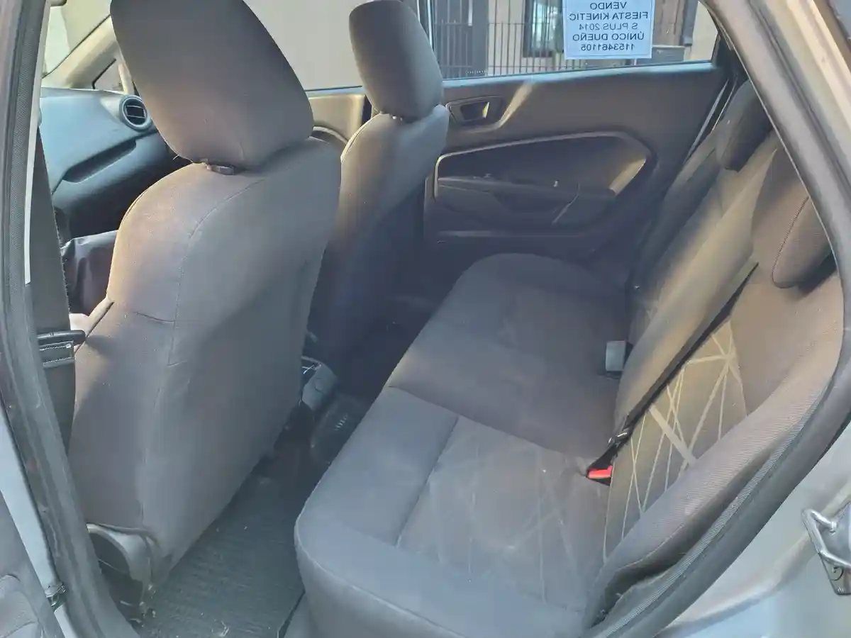 Ford Fiesta Kinetic 1.6 Sedan S Plus 120Cv 2014 - foto 5