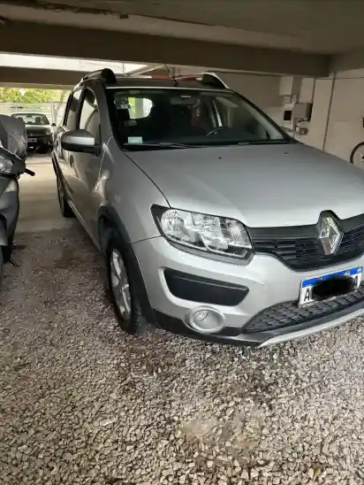 Renault Sandero Stepway 1.6 Dynamique 105Cv 2017 - foto 1