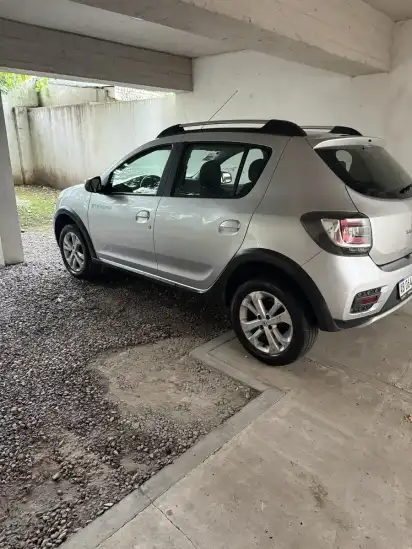 Renault Sandero Stepway 1.6 Dynamique 105Cv 2017 - foto 4