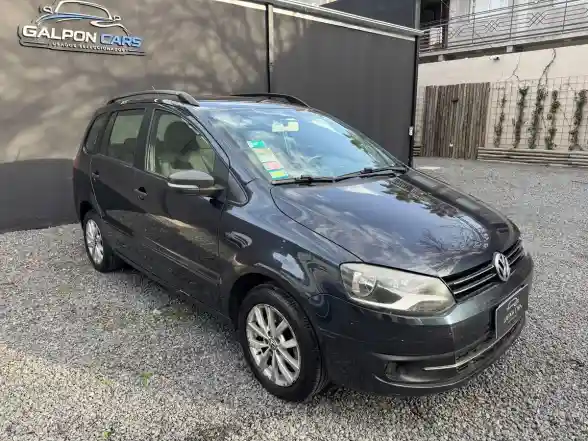 Volkswagen Suran 1.6 Comfortline 101Cv 2014 - foto 3