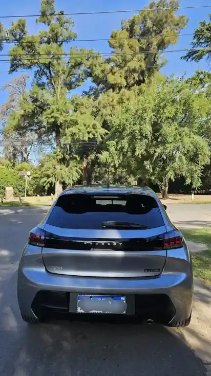 Peugeot 208 1.6L Feline Tiptronic 2023 - foto 4