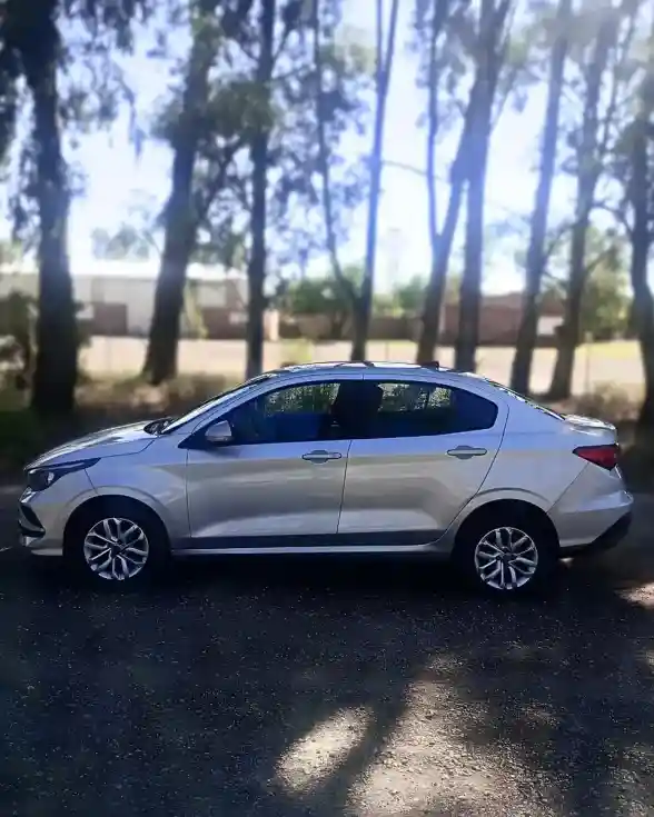 Fiat Cronos 1.3 Drive Mt 2022 - foto 2