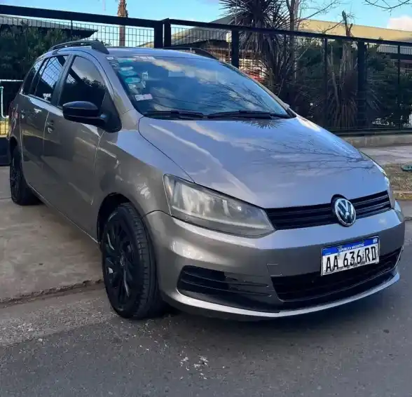 Volkswagen Suran 1.6 5D 060 2016 - foto 1