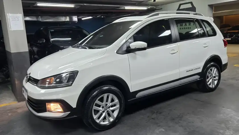 Volkswagen Suran Cross 1.6 Highline Msi 110Cv 2016 - foto 1