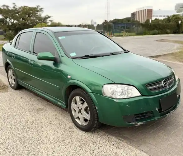 Chevrolet Astra 2.0 Gl 2005 - foto 2