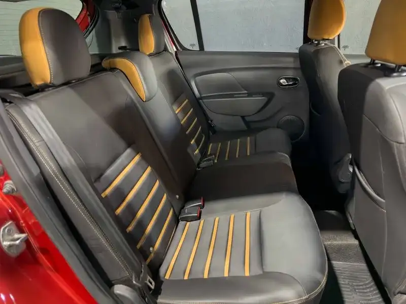 Renault Sandero Stepway 1.6 16V Intense 2023 - foto 4