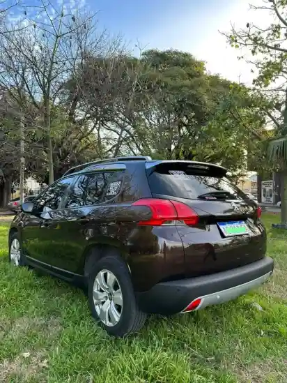 Peugeot 2008 1.6 Allure 2018 - foto 3