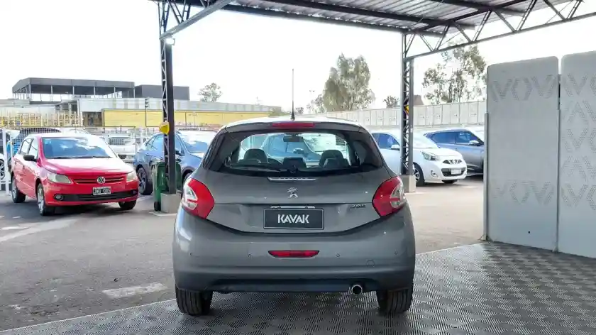 Peugeot 208 1.6 Feline Pack Cuir 2013 - foto 4