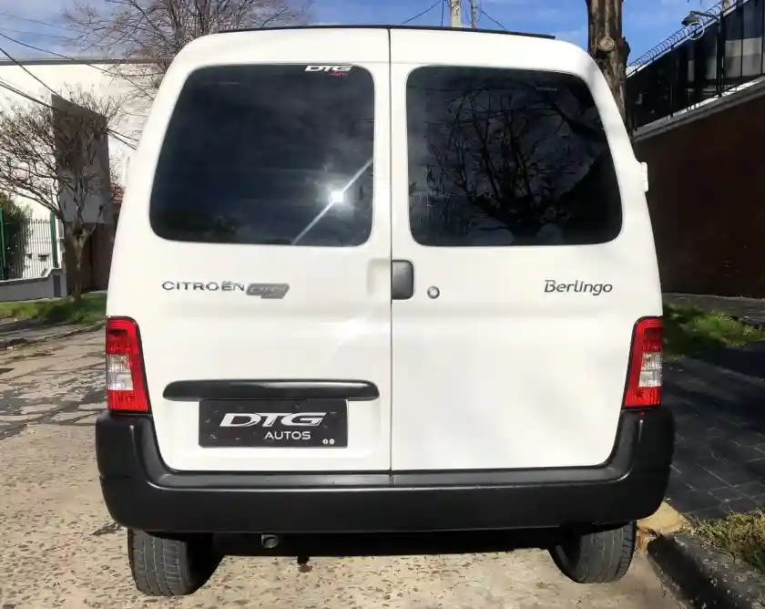 Citroën Berlingo Furgon 1.6 Hdi 92 Bussines 2025 - foto 4