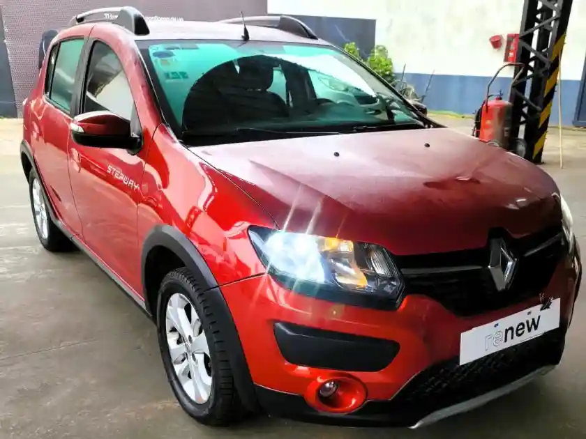Renault Sandero Stepway 1.6 Privilege 105Cv 2018 - foto 3