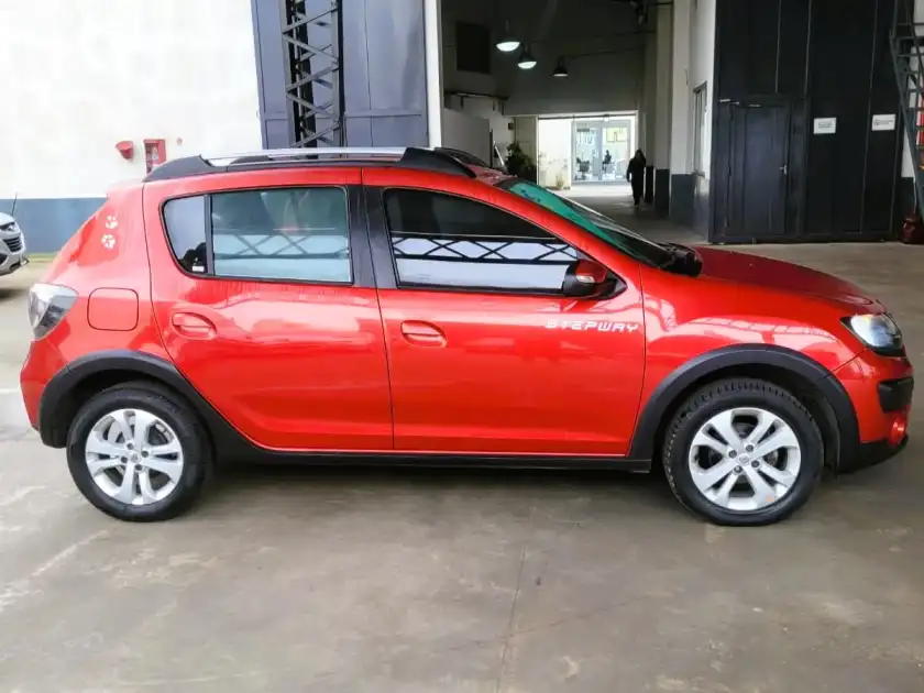 Renault Sandero Stepway 1.6 Privilege 105Cv 2018 - foto 4