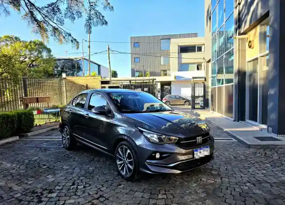 Fiat Cronos 1.8 16V Precision At6 2021 - foto 3