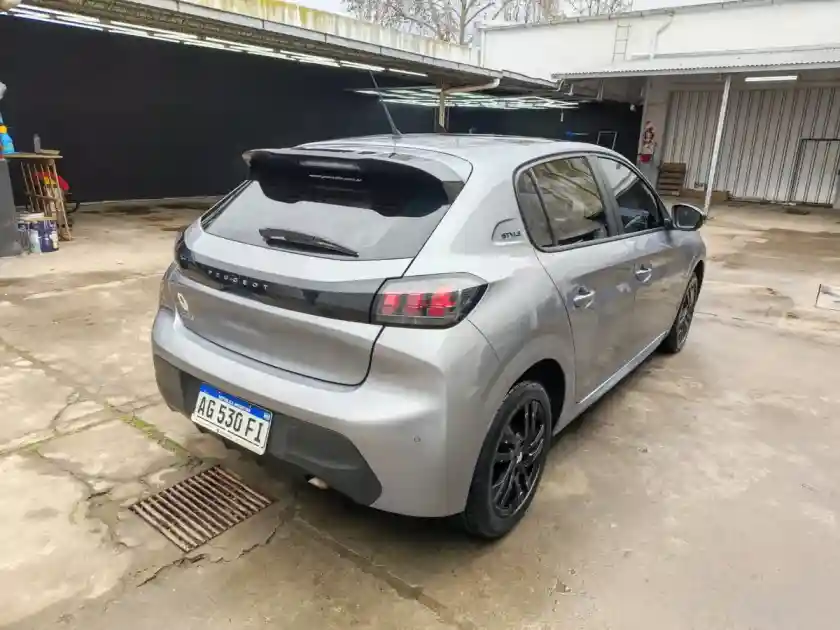 Peugeot 208 Style At Am24.5 2024 - foto 4