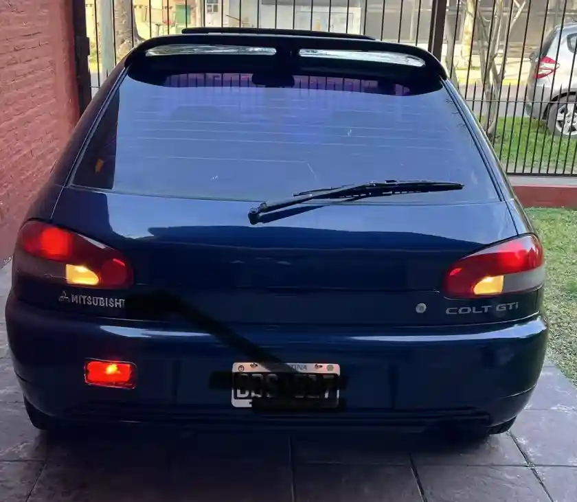 Mitsubishi Colt 1.8 Gti 1996 - foto 4