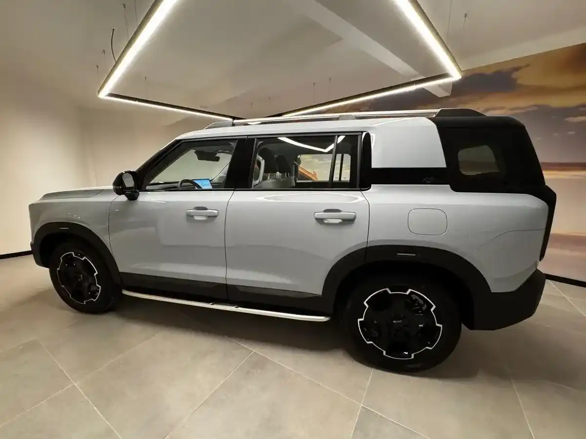 Baic Bj30 1.5T Bj30 4Wd Hybrid 2026 - foto 4