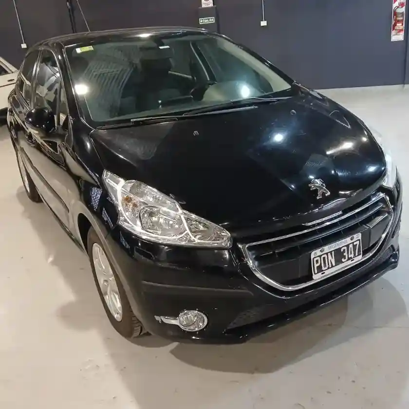Peugeot 208 1.5 Allure Touchscreen 2016 - foto 1