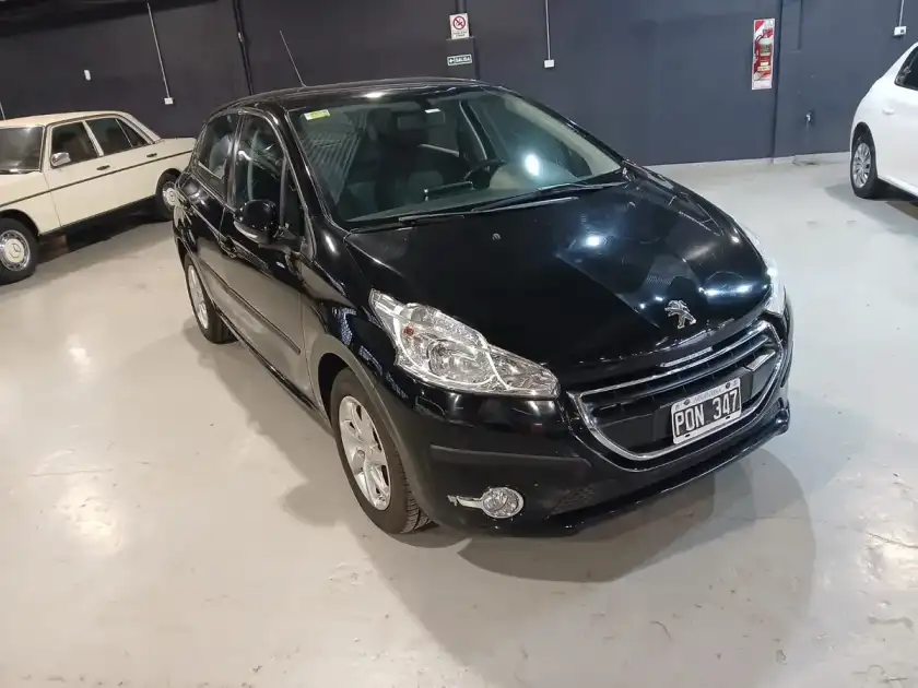 Peugeot 208 1.5 Allure Touchscreen 2016 - foto 2