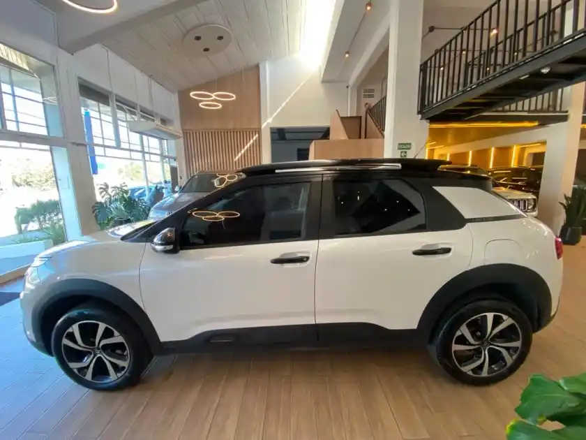 Citroën C4 Cactus 1.6 Thp 165 At6 Shine 2022 - foto 3