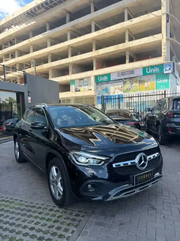 Mercedes-Benz Clase Gla 1.6 Gla200 Urban 156Cv 2020 - foto 3