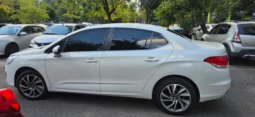 Citroën C4 Lounge 1.6 Thp 165 At6 Feel 2017 - foto 4