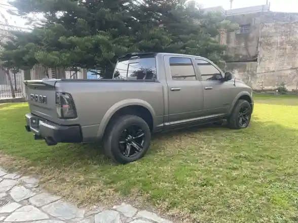 Ram 1500 5.7 Laramie Atx V8 2019 - foto 2