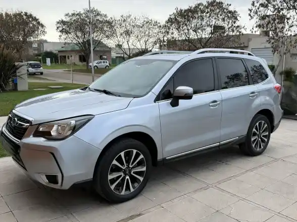 Subaru Forester 2018 - foto 1