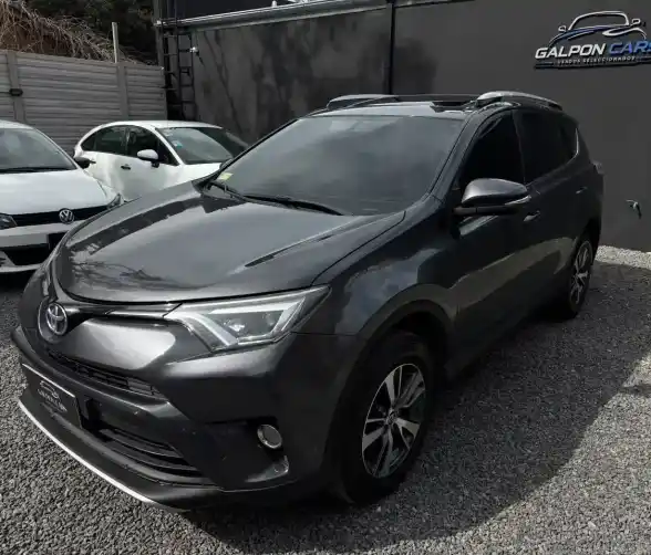 Toyota RAV4 2016 - foto 1