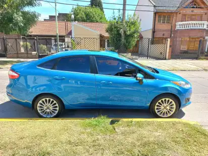 Ford Fiesta Kinetic 1.6 Sedan Titanium Powershift 120Cv 2015 - foto 3