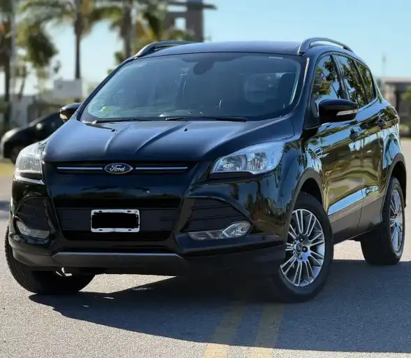 Ford Kuga 2014 - foto 1