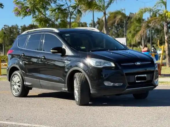 Ford Kuga 1.6 Sel 6At Awd T 180Cv 2014 - foto 3